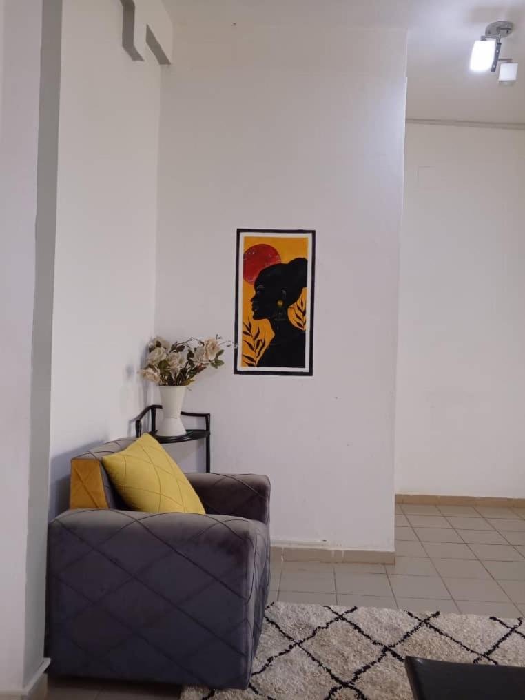 Appart Meuble Le Dakota Yaoundé Eksteriør billede
